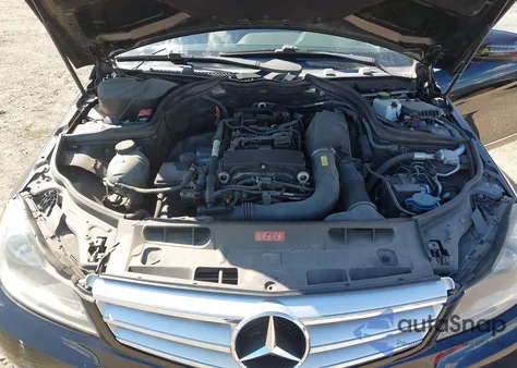 2013 Mercedes-Benz C 250 Luxury/Sport from USA, damaged, VIN WDDGF4HB5DA862291